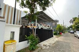 SPECIAL OFFER! Rumah Nyaman area Graha Raya, LT 105m2m² LB 98m2m² SPECIAL OFFER! Rumah Nyaman area Graha Raya, LT 105m2m² LB 98m2m²