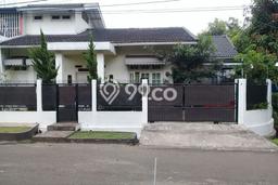 Hunian Mewah LB 130m2 Siap Pakai Desain Elegan di Sektor 2 - Bintaro, Jakarta Selatan Hunian Mewah LB 130m2 Siap Pakai Desain Elegan di Sektor 2 - Bintaro, Jakarta Selatan