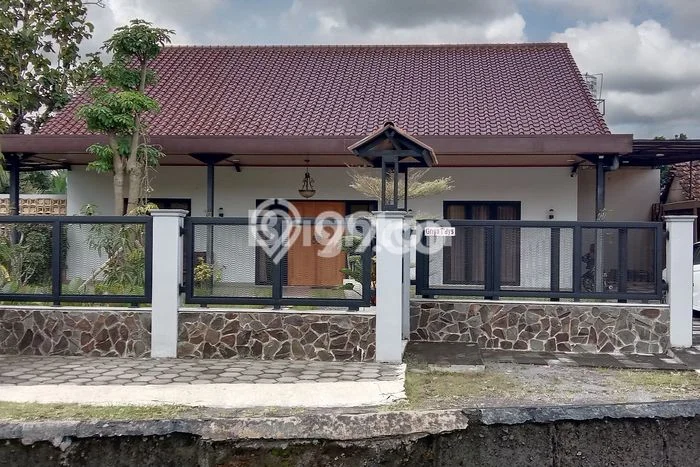 Properti Strategis! Vila di Pakem, Luas 684m2m², Hasil Tinggi untuk bisnis Properti Strategis! Vila di Pakem, Luas 684m2m², Hasil Tinggi untuk bisnis