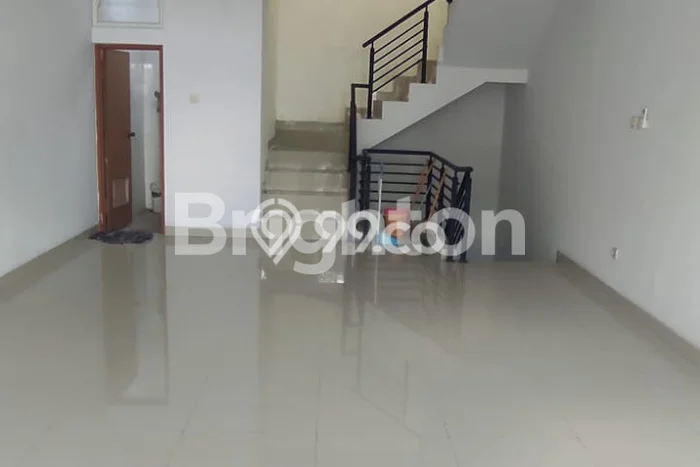 Ruko Kawasan Niaga Kawasan Umbulharjo, Luas 178m2m², Siap Operasional Ruko Kawasan Niaga Kawasan Umbulharjo, Luas 178m2m², Siap Operasional