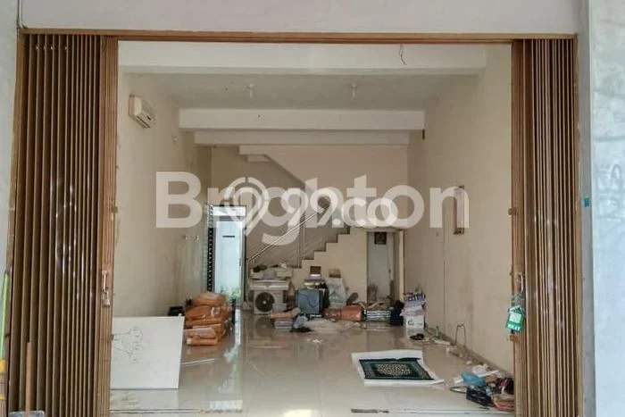 Ruko Dijual Lokasi Stratagis di Kotagede Yogyakarta Cocok untuk Bisnis Ruko Dijual Lokasi Stratagis di Kotagede Yogyakarta Cocok untuk Bisnis