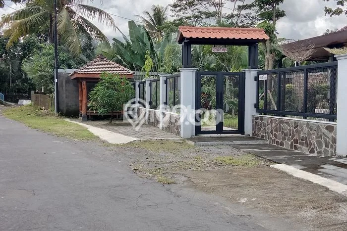 Properti Strategis! Vila di Pakem, Luas 684m2m², Hasil Tinggi untuk bisnis Properti Strategis! Vila di Pakem, Luas 684m2m², Hasil Tinggi untuk bisnis