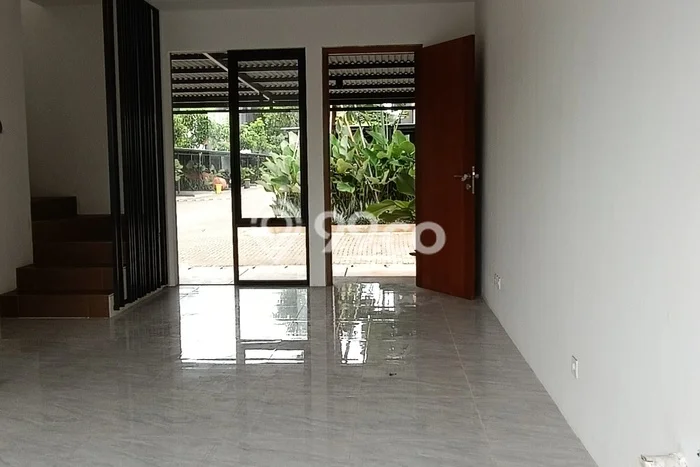 Dijual Rumah Eksklusif 3 KT di Lubang Buaya, Jakarta Timur Dijual Rumah Eksklusif 3 KT di Lubang Buaya, Jakarta Timur