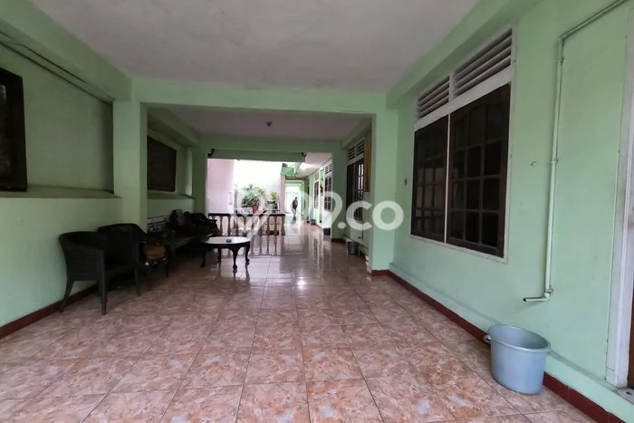 Ready to Use! Premium House LT 1133m2 Desain Elegan di Cawang Ready to Use! Premium House LT 1133m2 Desain Elegan di Cawang