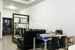 Disewakan! Rumah 3 Kamar Tidur &
2 Kamar Mandi di Bandung Kota, Bandung Disewakan! Rumah 3 Kamar Tidur &
2 Kamar Mandi di Bandung Kota, Bandung