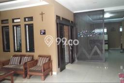 Jual Rumah Mewah Megah Dengan View Eksklusif di Garuda, Bandung Jual Rumah Mewah Megah Dengan View Eksklusif di Garuda, Bandung