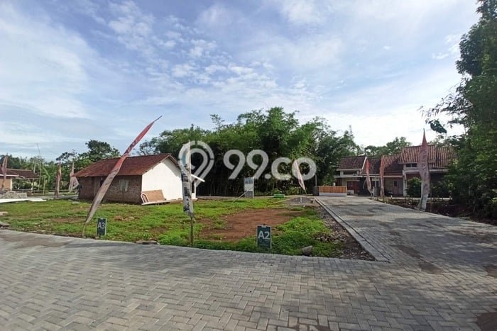 Lahan Kosong Dijual di Kulon Progo dengan Area 71m2 Lahan Kosong Dijual di Kulon Progo dengan Area 71m2
