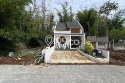 Rumah Strategis di Sentolo, Kulon Progo, Luas 79m² LB 36m² - BISA KPR! Rumah Strategis di Sentolo, Kulon Progo, Luas 79m² LB 36m² - BISA KPR!