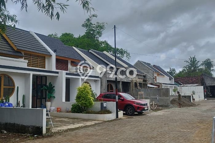Rumah Sederhana Dijual di Sentolo 2 Kamar dengan Luas Tanah 71m2 Rumah Sederhana Dijual di Sentolo 2 Kamar dengan Luas Tanah 71m2