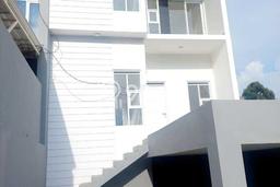 Rumah Luas Asri 2 KT Siap Huni di Cicaheum Bandung Rumah Luas Asri 2 KT Siap Huni di Cicaheum Bandung