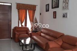 Dijual Hunian Rumah Nyaman 4 Kamar di Taman Kopo Indah, Bandung Dijual Hunian Rumah Nyaman 4 Kamar di Taman Kopo Indah, Bandung