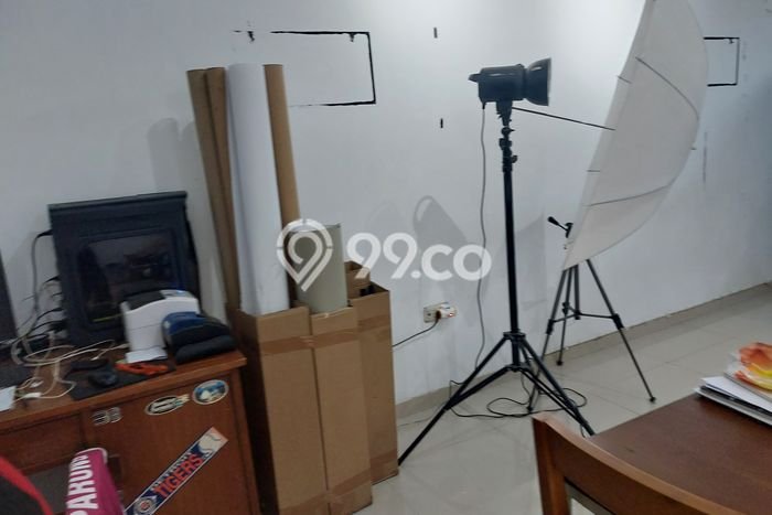 Dijual Rumah 4 Kamar Lokasi Ideal Nyaman dan Strategis di Batununggal Dijual Rumah 4 Kamar Lokasi Ideal Nyaman dan Strategis di Batununggal