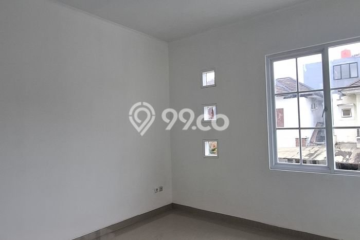 Jual Rumah Modern 4 KT di Cibubur, Jakarta Timur Jual Rumah Modern 4 KT di Cibubur, Jakarta Timur