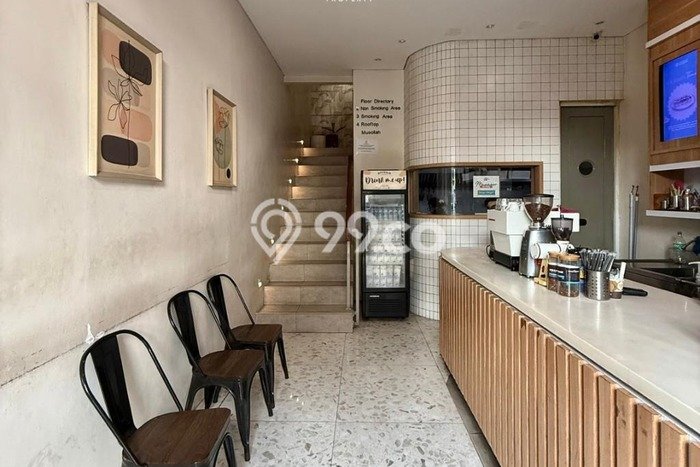 Dijual Ruko di Kemang, Luas 250m², Kawasan Potensial, Mainroad Dijual Ruko di Kemang, Luas 250m², Kawasan Potensial, Mainroad