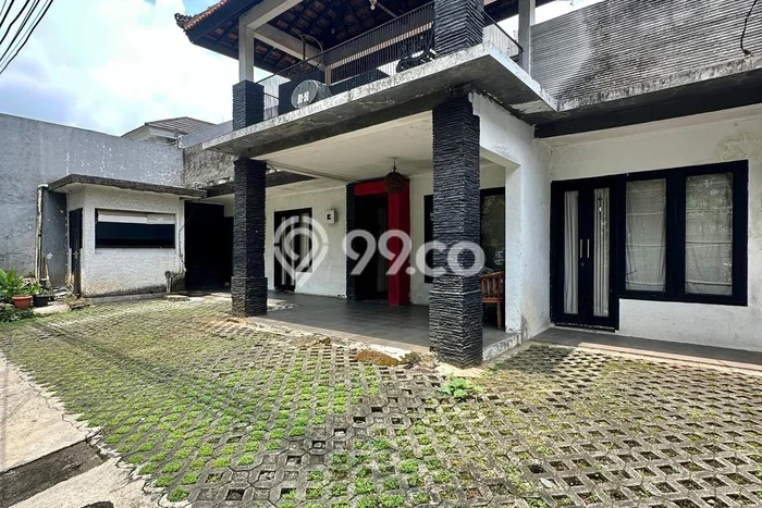 Cocok Untuk Investasi! Dijual Kost di Bendungan Hilir 13 Kamar Cocok Untuk Investasi! Dijual Kost di Bendungan Hilir 13 Kamar