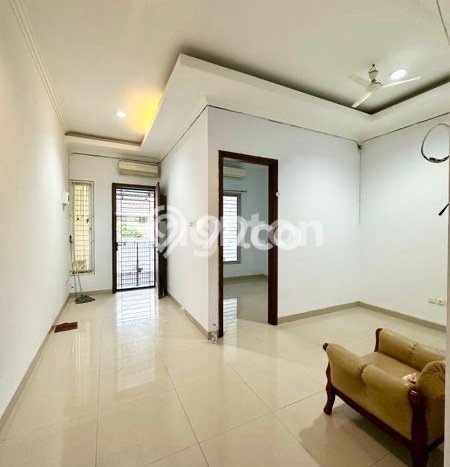 For Sale! Luxury House LT 80m2 Desain Modern di Duri Kepa For Sale! Luxury House LT 80m2 Desain Modern di Duri Kepa