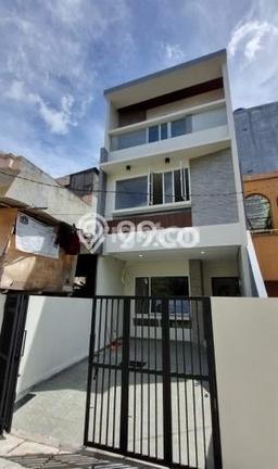 Rumah Modern 4 KT di Duri Kepa Jakarta Barat Semi Furnished Rumah Modern 4 KT di Duri Kepa Jakarta Barat Semi Furnished