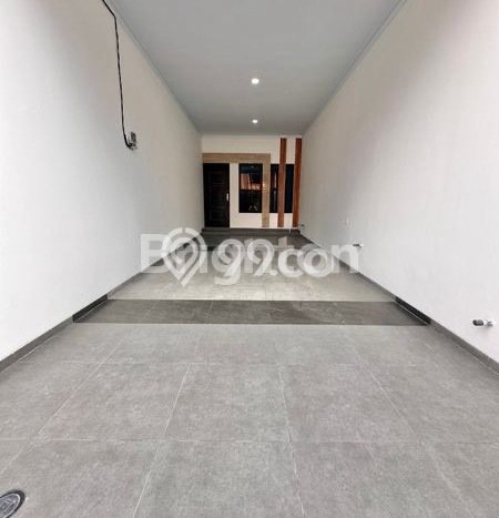 Ready to Use! Premium House LT 67m2 Desain Elegan di Tanjung Duren Ready to Use! Premium House LT 67m2 Desain Elegan di Tanjung Duren