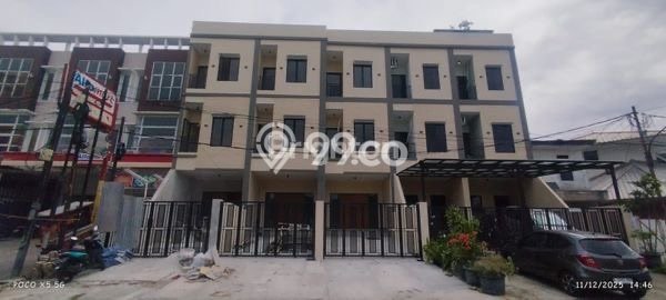 Ruko Dijual di Prime Area Jakarta Barat Luas 259m2 Ruko Dijual di Prime Area Jakarta Barat Luas 259m2