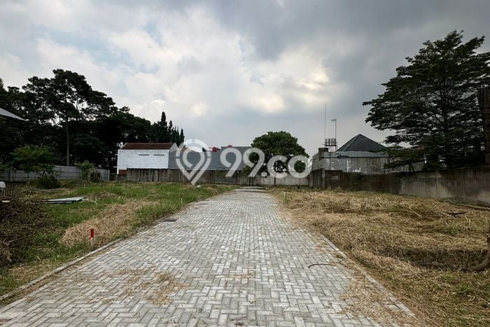 Lahan Dijual Lokasi Strategis di Bandung dengan Luas 120m2 Lahan Dijual Lokasi Strategis di Bandung dengan Luas 120m2