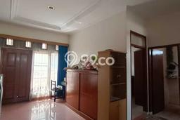 Dijual Rumah 4 Kamar Lokasi Strategis Nyaman dan Strategis di Margaasih Dijual Rumah 4 Kamar Lokasi Strategis Nyaman dan Strategis di Margaasih