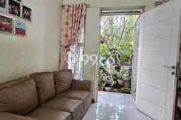 Jual Rumah Strategis Bagus Punya 3 KT di Taman Kopo Indah Bandung SHM Jual Rumah Strategis Bagus Punya 3 KT di Taman Kopo Indah Bandung SHM