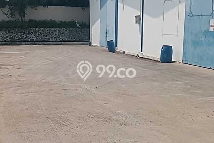 Gudang Disewakan Kawasan Leuwi Gajah, Luas 648m², Pusat Komersial, Siap Usaha Gudang Disewakan Kawasan Leuwi Gajah, Luas 648m², Pusat Komersial, Siap Usaha