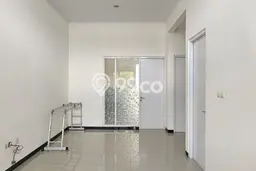 Rumah Asri di Taman Kopo Indah, 1 KM, Area Strategis, LT 119m² LB 84m² Rumah Asri di Taman Kopo Indah, 1 KM, Area Strategis, LT 119m² LB 84m²