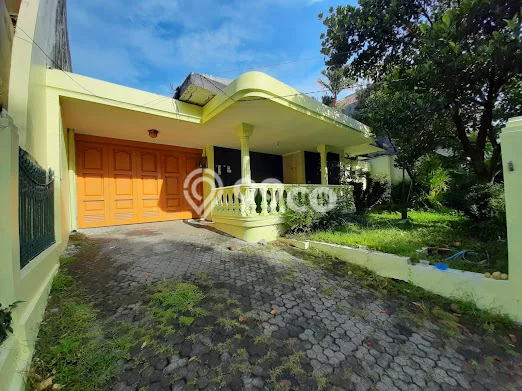 Rumah kawasan , Bandung, Luas 466m2m² LB 350m2m² Rumah kawasan , Bandung, Luas 466m2m² LB 350m2m²