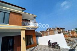 Rumah 2 Lantai Hanya Booking Fee 10 Jt Di Kawasan Ramai Jogja Rumah 2 Lantai Hanya Booking Fee 10 Jt Di Kawasan Ramai Jogja