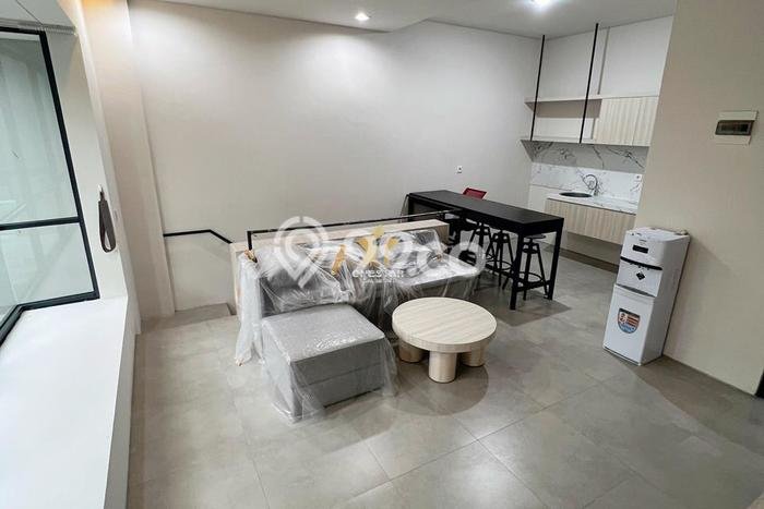 Rumah Luas Asri 3 KT Siap Huni di BSD Tangerang Rumah Luas Asri 3 KT Siap Huni di BSD Tangerang
