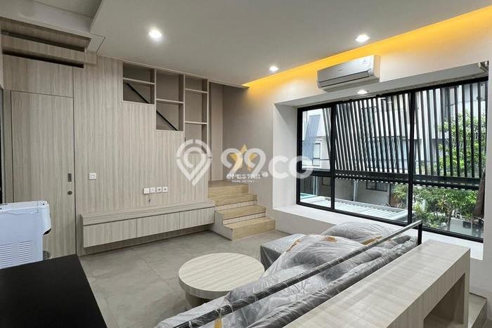 Rumah Luas Asri 3 KT Siap Huni di BSD Tangerang Rumah Luas Asri 3 KT Siap Huni di BSD Tangerang
