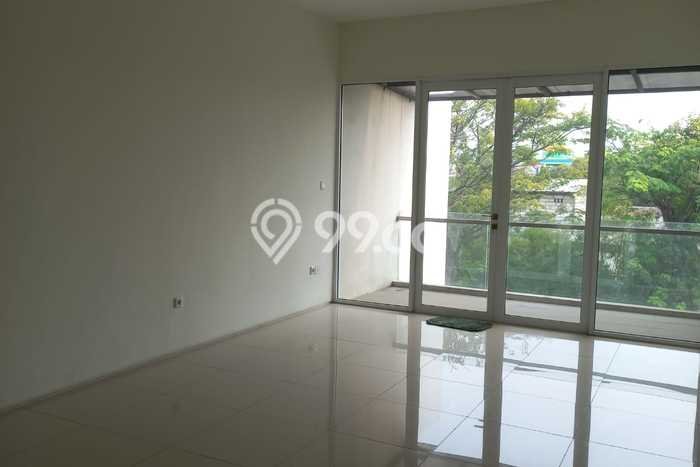 Rumah Mewah LB 196m2 Siap Huni Desain Elegan di Kalideres, Jakarta Barat Rumah Mewah LB 196m2 Siap Huni Desain Elegan di Kalideres, Jakarta Barat