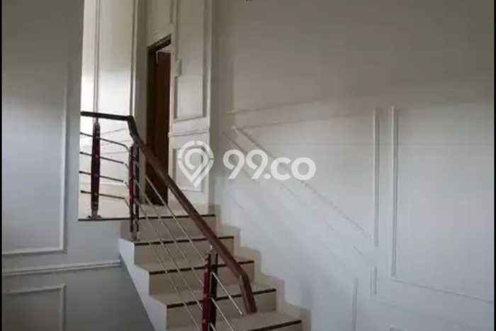 Jual Rumah Eksklusif 4 KT di BSD Griya Loka, Tangerang Jual Rumah Eksklusif 4 KT di BSD Griya Loka, Tangerang