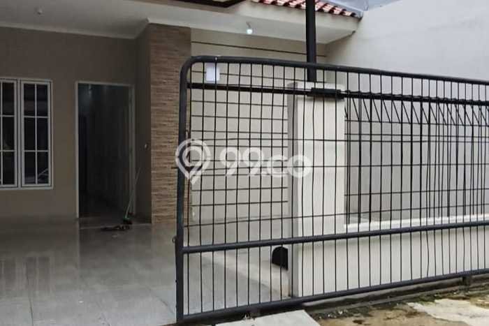 Rumah Modern 3 KT LT 87m2 di BSD Griya Loka Rumah Modern 3 KT LT 87m2 di BSD Griya Loka
