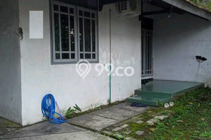 Dijual Cepat Rumah Bagus Siap Huni LB 203m2 di Semampir, Surabaya Dijual Cepat Rumah Bagus Siap Huni LB 203m2 di Semampir, Surabaya