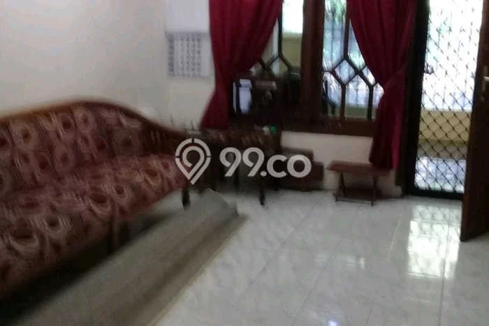 Dijual Rumah 3 Kamar Lokasi Ideal Bagus dan Strategis di Rungkut Dijual Rumah 3 Kamar Lokasi Ideal Bagus dan Strategis di Rungkut