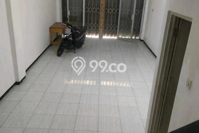 Area Ramai! Ruko Dijual di Driyorejo untuk Bisnis Luas Bangunan 144m2 Area Ramai! Ruko Dijual di Driyorejo untuk Bisnis Luas Bangunan 144m2