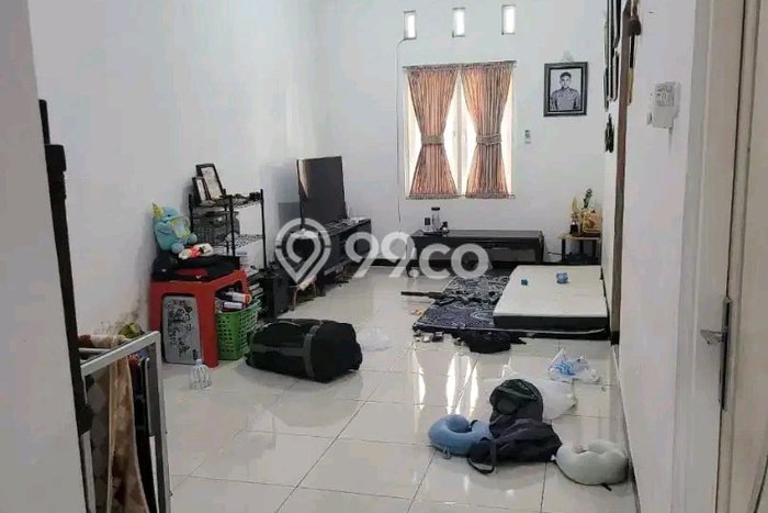 Rumah Elit LB 200m2 Siap Huni Desain Elegan di Medokan Ayu, Surabaya Rumah Elit LB 200m2 Siap Huni Desain Elegan di Medokan Ayu, Surabaya