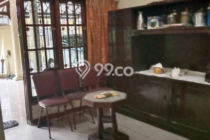 Dijual Cepat Rumah Bagus Siap Huni LB 148m2 di Wonocolo, Surabaya Dijual Cepat Rumah Bagus Siap Huni LB 148m2 di Wonocolo, Surabaya