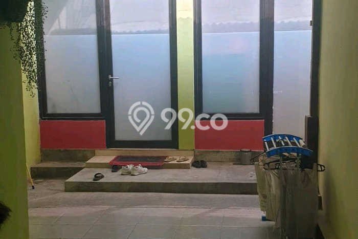 Rumah Kost untuk Dijual di Gununganyar Punya 12 Kamar Rumah Kost untuk Dijual di Gununganyar Punya 12 Kamar