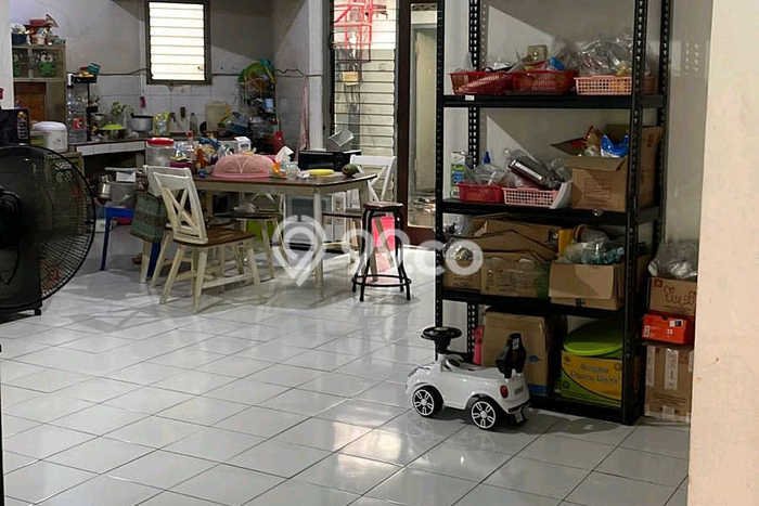 Dijual Cepat Rumah Bagus Siap Huni LB 203m2 di Semampir, Surabaya Dijual Cepat Rumah Bagus Siap Huni LB 203m2 di Semampir, Surabaya