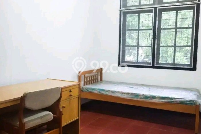 Dijual Kost di Kawasan Wonocolo, Surabaya, Spesifikasi 24 KT, 6 KM, 500m2 Dijual Kost di Kawasan Wonocolo, Surabaya, Spesifikasi 24 KT, 6 KM, 500m2