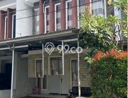 Jual Rumah Bagus Siap Huni LB 82m2 di Rungkut, Surabaya Jual Rumah Bagus Siap Huni LB 82m2 di Rungkut, Surabaya