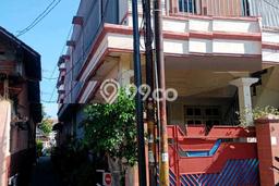 Rumah Kost untuk Dijual di Wonokromo dengan 12 KT, 6 KM, Luas 250m2 Rumah Kost untuk Dijual di Wonokromo dengan 12 KT, 6 KM, Luas 250m2