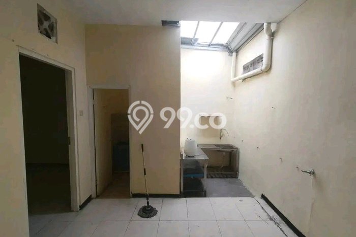 Rumah Luas Asri 2 KT Siap Huni di Medokan Ayu Surabaya Rumah Luas Asri 2 KT Siap Huni di Medokan Ayu Surabaya