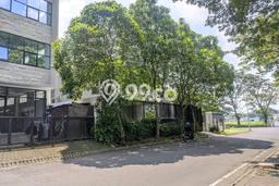Rumah Luxury Best Location di Surabaya, Jawa Timur Rumah Luxury Best Location di Surabaya, Jawa Timur