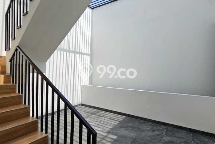 Rumah Luxury Modern Tanpa Renovasi di Pantai Indah Kapuk Jakarta Utara Rumah Luxury Modern Tanpa Renovasi di Pantai Indah Kapuk Jakarta Utara