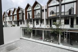 Rumah Modern 3 KT LT 45m2 di Pantai Indah Kapuk 2 Rumah Modern 3 KT LT 45m2 di Pantai Indah Kapuk 2