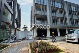 Ruko Kawasan Ebony Island, Luas 300m2m², Posisi Jalan Utama Ruko Kawasan Ebony Island, Luas 300m2m², Posisi Jalan Utama